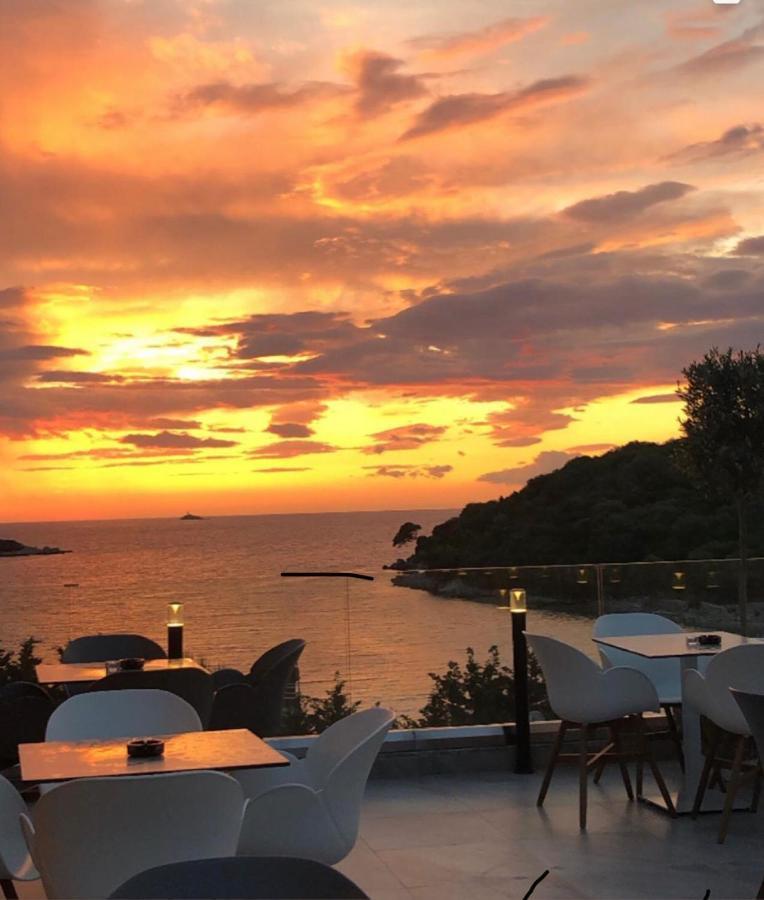 Guesthouse Flamur Ksamil Exterior photo